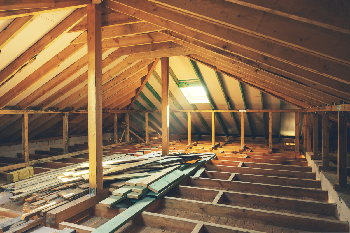 Rückforderung von anteiligen Sanierungskosten nach Kauf von Dachgeschosswohnungen 